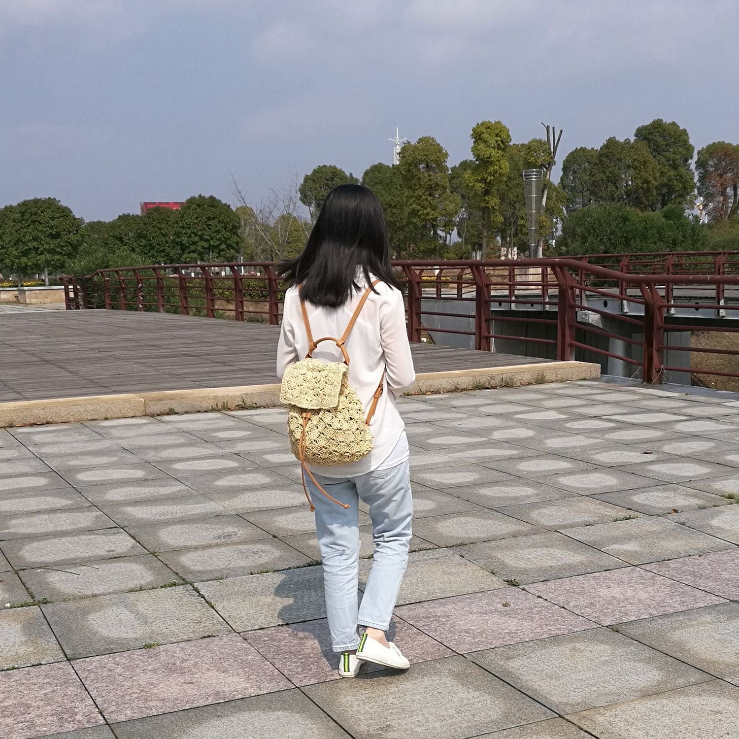 Seaside beach vacation straw bag leisure bag