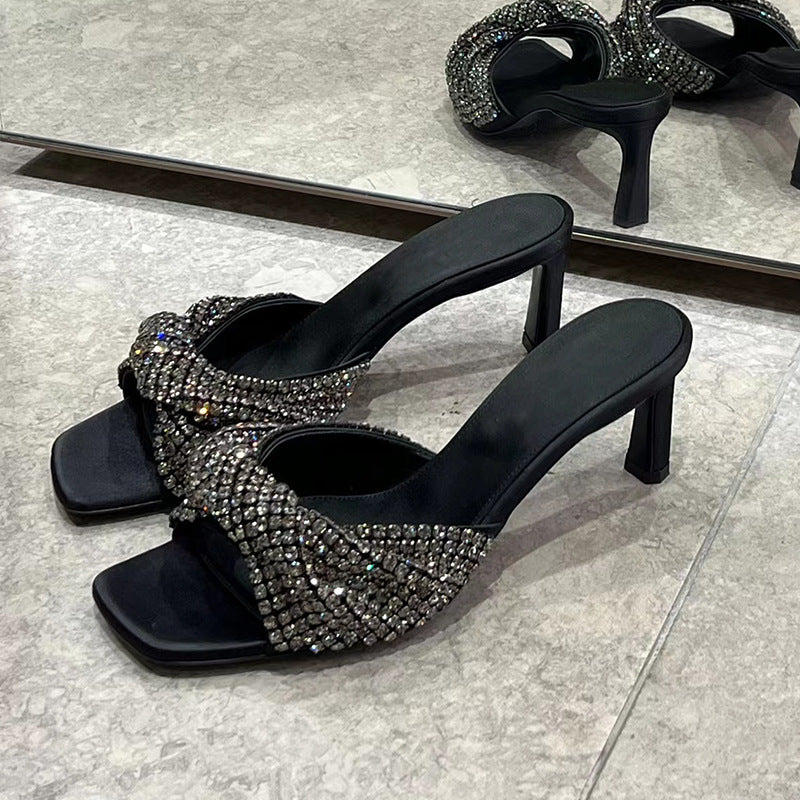 Edle Stiletto Sandale mit Strass