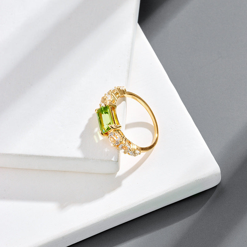 S925 Silberring mit K-Gold-Veredelung und grünem Olivin